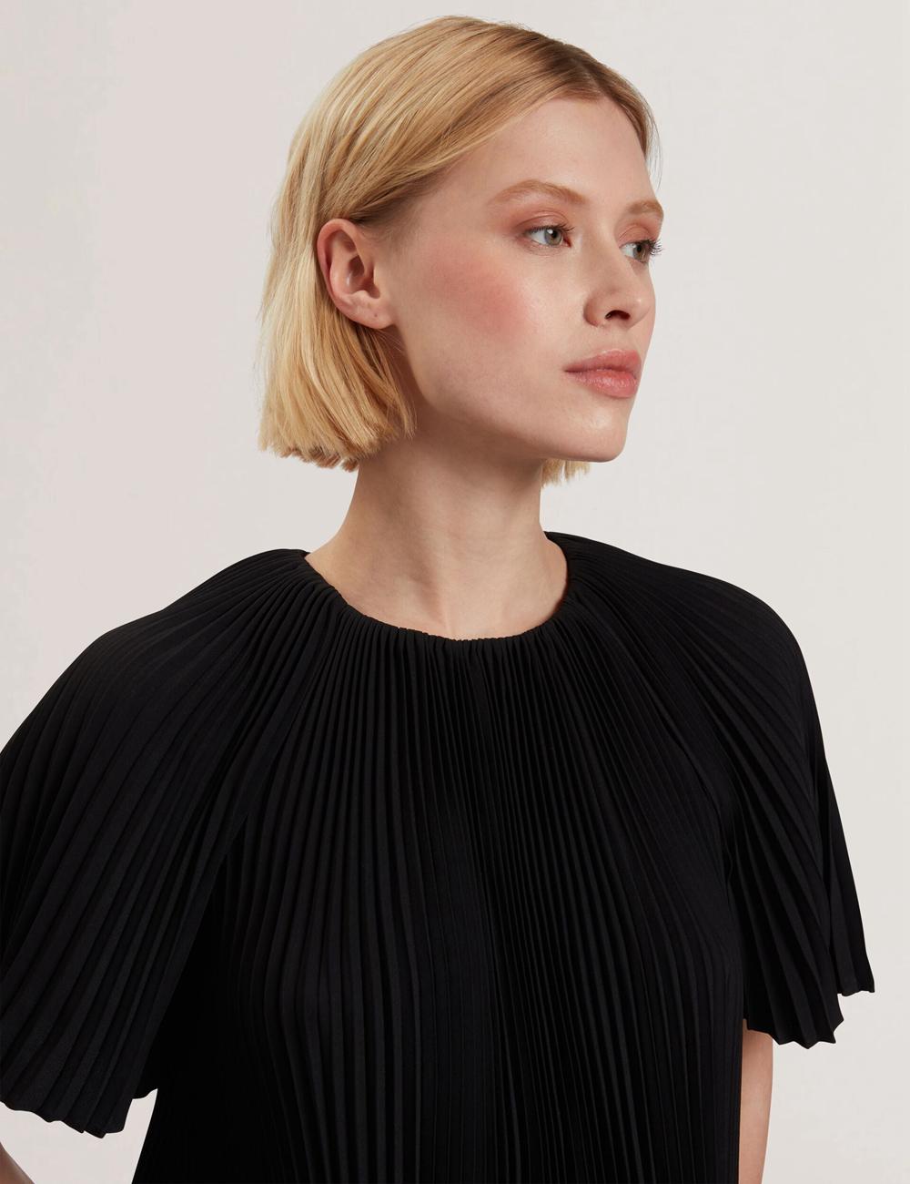 Ted Baker AGARA - Pleated Short Sleeve Woven Women Blouses Black | UAE  38564-HRKY
