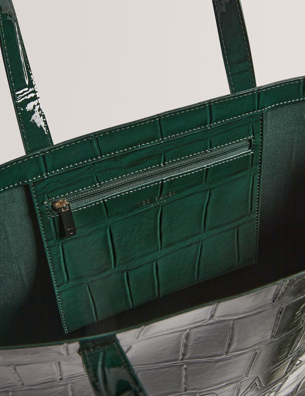 Ted Baker ALLICON - Patent Croc Effect Wide Women Tote Bags Mid-Green | UAE  07651-VMZQ