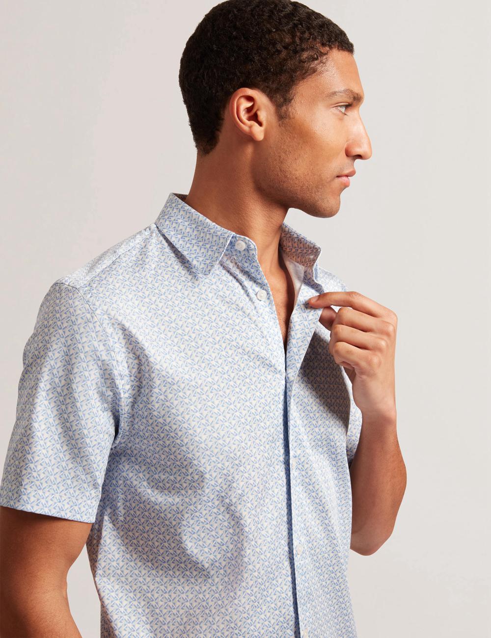 Ted Baker ALPHSO - SS Regular Fit Geo Men Casual Shirts Mid-Blue | UAE  14698-ZSUX