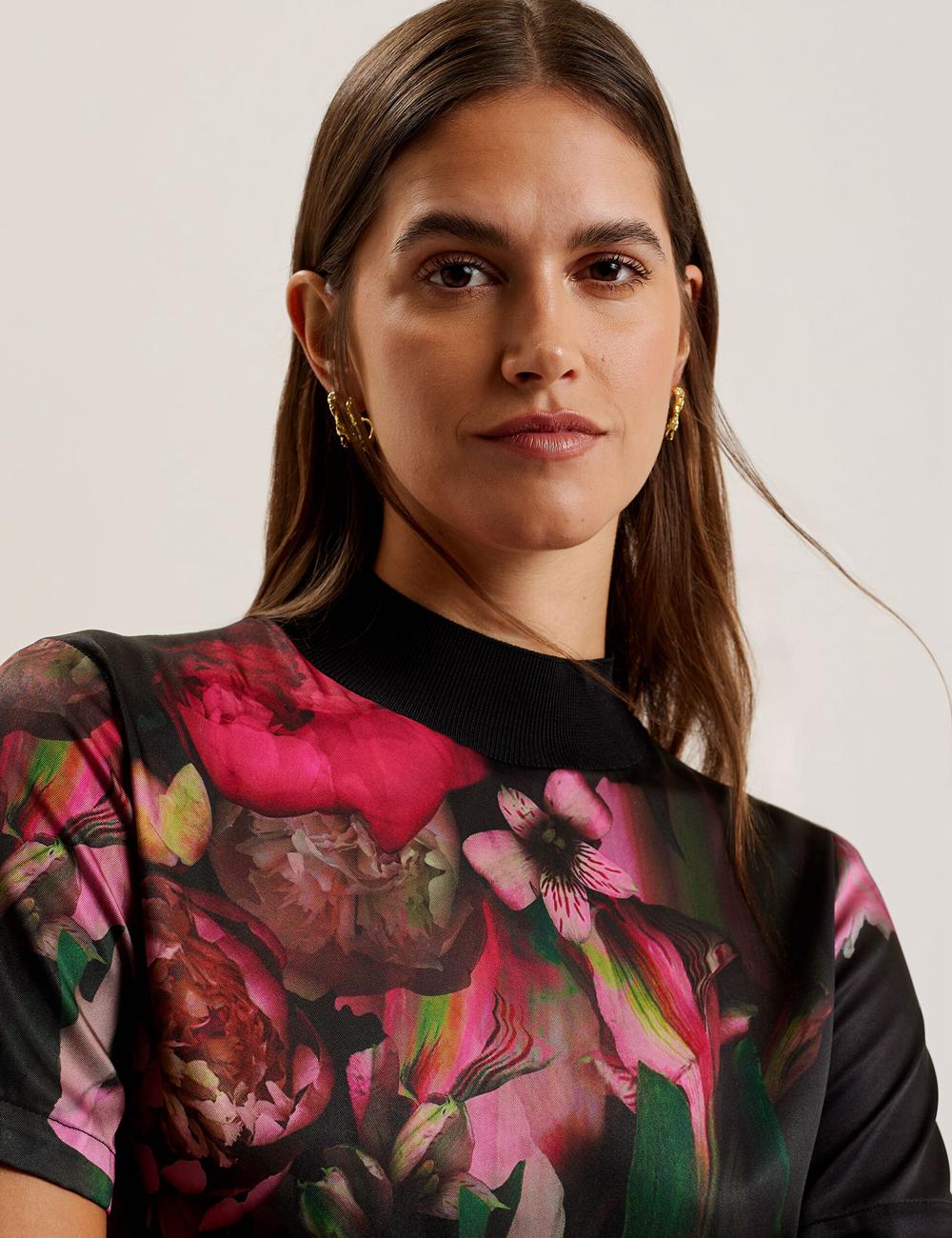 Ted Baker ASTHAA - Floral Woven Front Short Sleeve Top Women Blouses Black | UAE  08493-YOQP