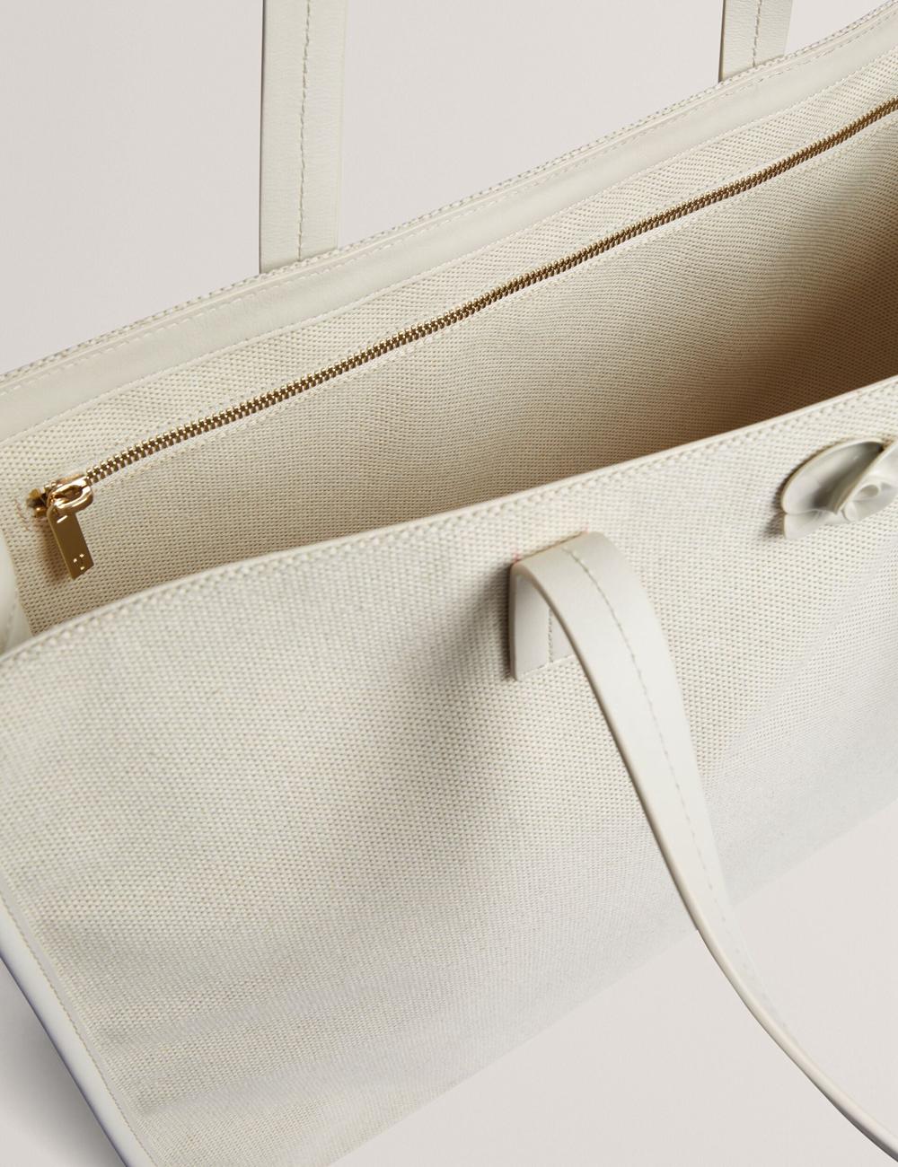 Ted Baker AUDOS - Rose Detail Wide Canvas Women Tote Bags Ecru | UAE  28970-TMEN