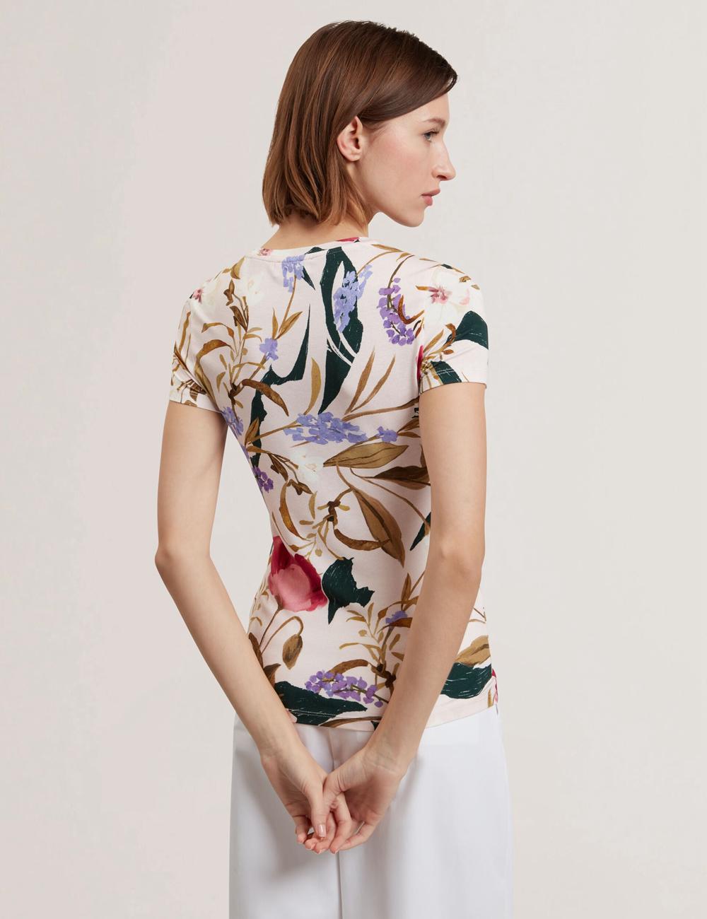Ted Baker BELLIEA - Painted Floral Print Slim Fit Women T-Shirts Pink | UAE  94763-BXAG