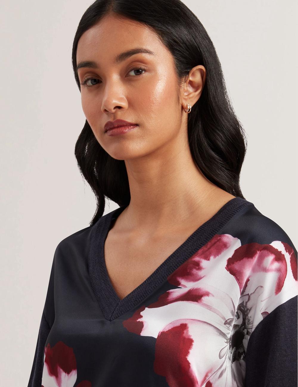 Ted Baker CASEYJ - Printed Woven Front V-Neck Women Jumpers Navy | UAE  98432-NORI