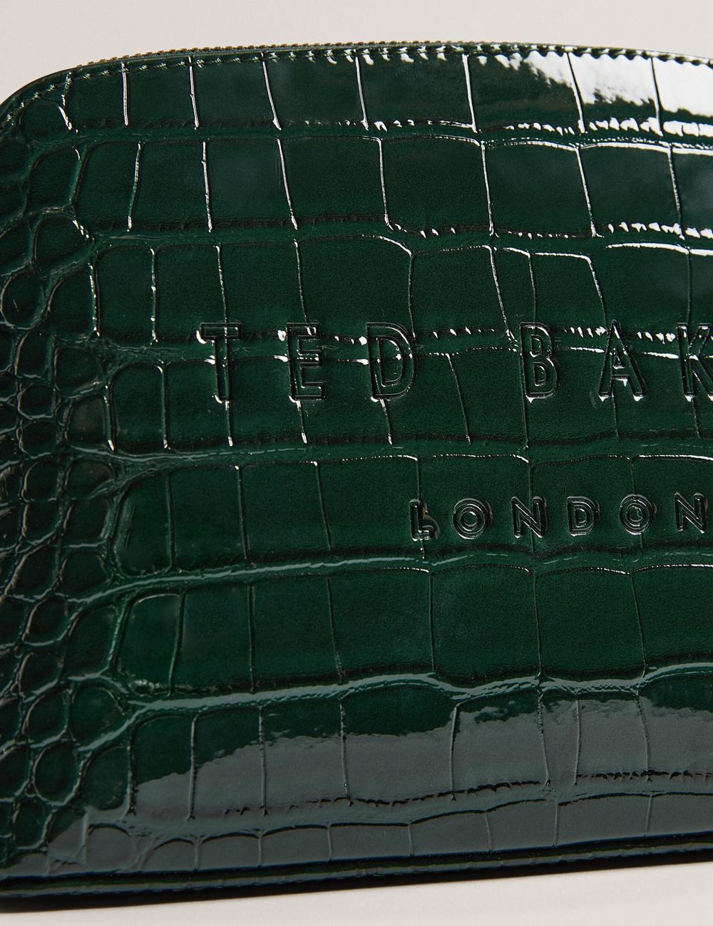 Ted Baker CROCALA - Croc Effect Faux Leather Women Make-Up Bags Mid-Green | UAE  72958-GYRJ