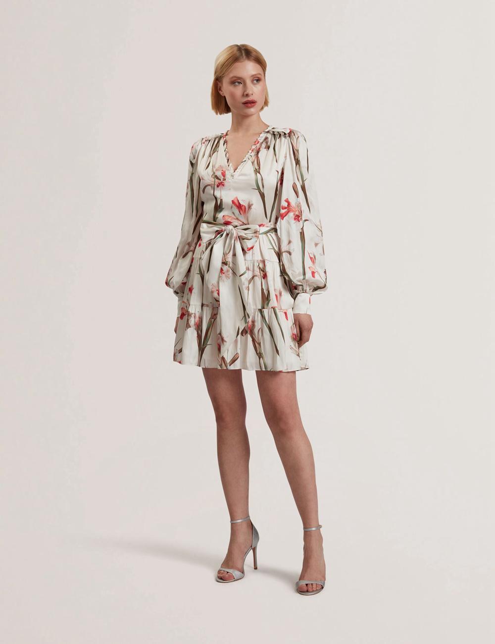 Ted Baker CUIABA - Floral V-Neck Waist Women Mini Dresses Ivory | UAE  13056-XHQW