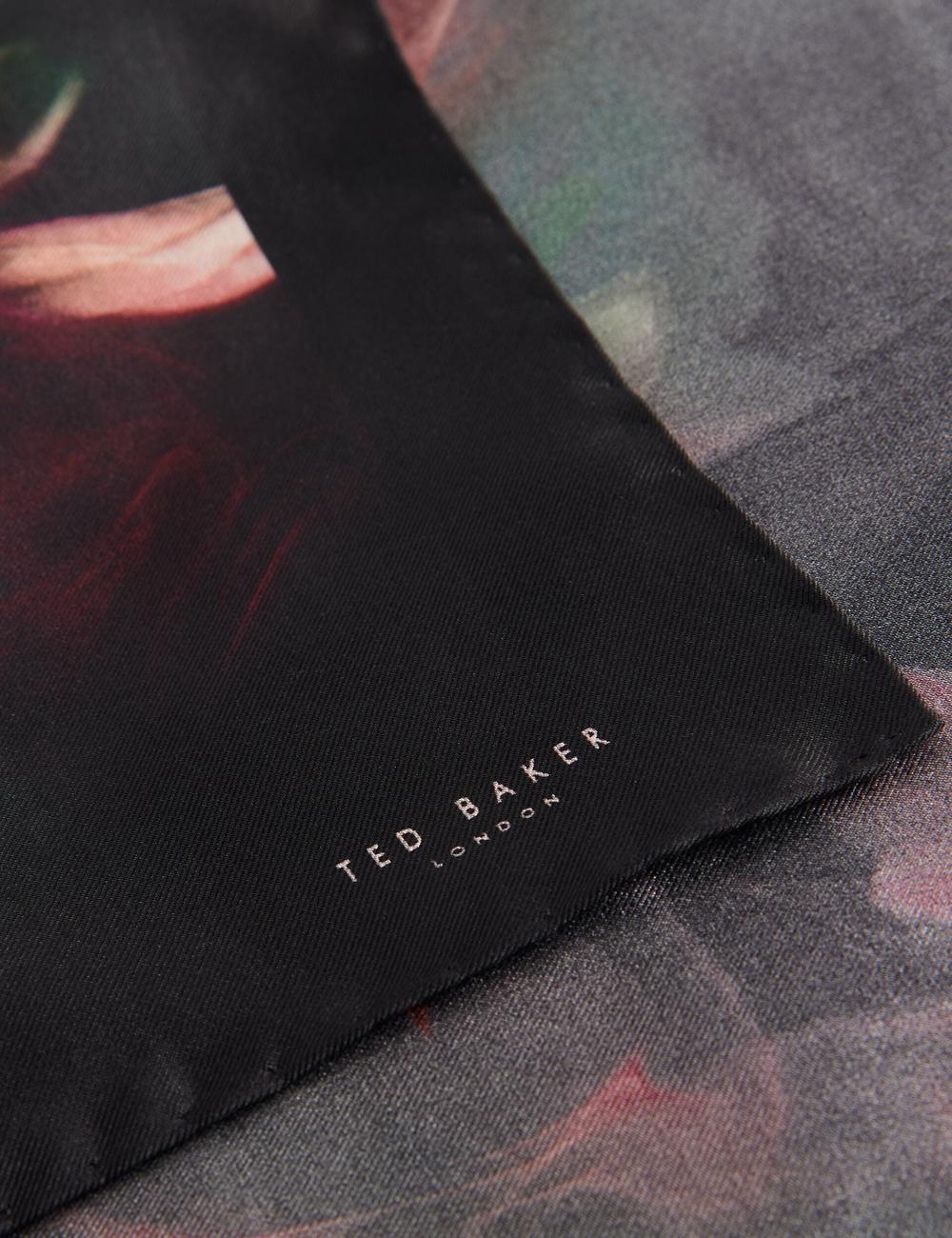 Ted Baker DALLASE - Smokey Floral Print Silk Pocket Men Pocket Squares Black | UAE  48916-NPBH