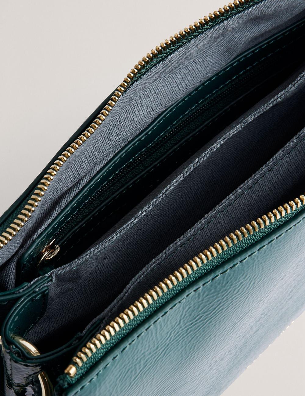 Ted Baker DAWCEY - Crinkled Patent Leather Women Crossbody Bags Mid-Green | UAE  21853-THVZ