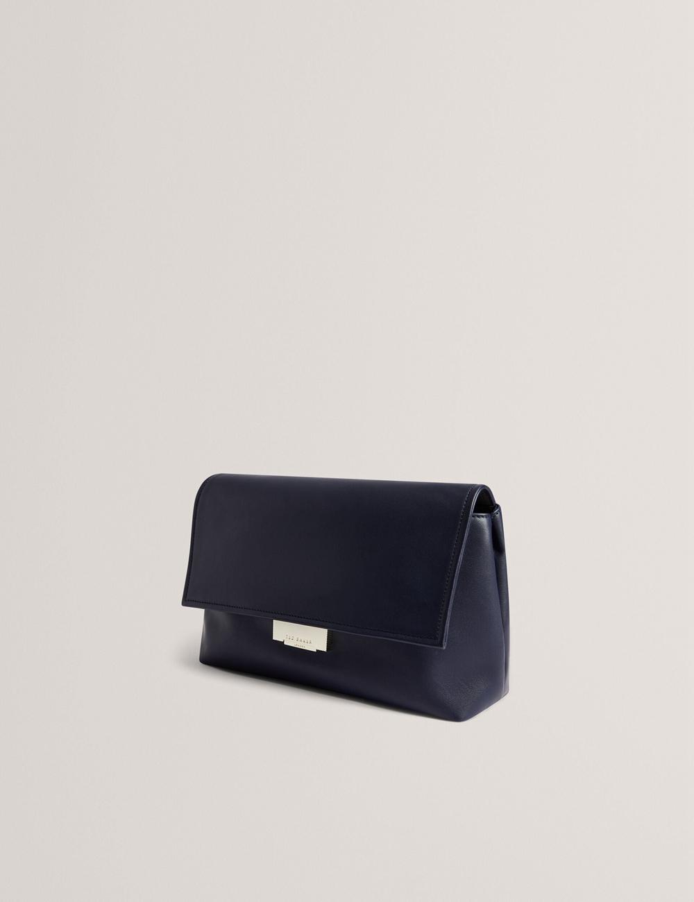 Ted Baker DEMAE - Leather Fold Over Chain Women Shoulder Bags Navy | UAE  96231-IGVD