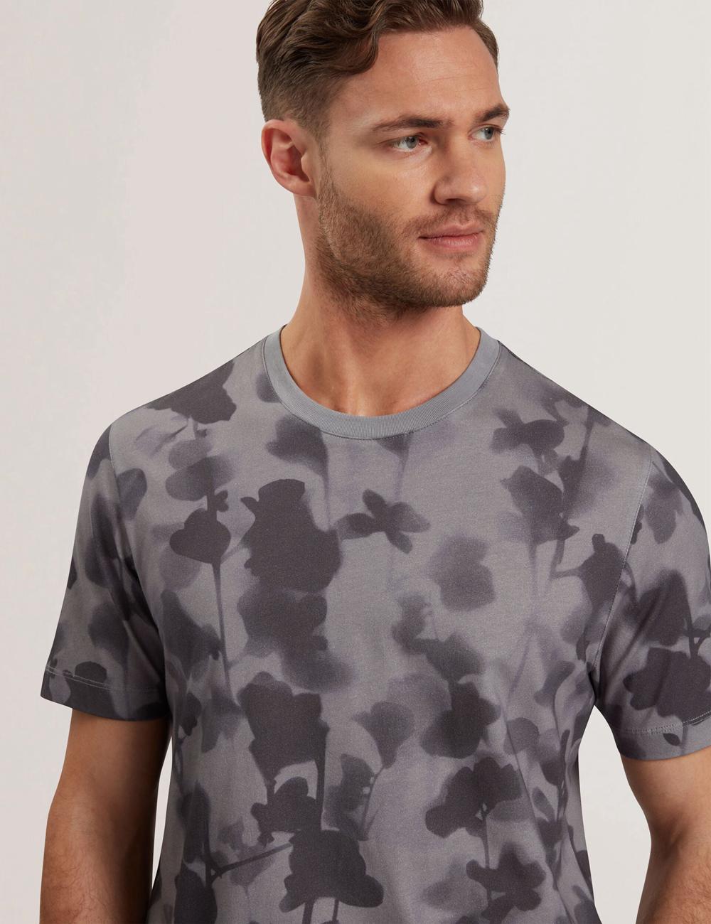 Ted Baker DENNISS - Monochrome Floral Print Cotton Men T-Shirts Dk-Grey | UAE  18740-SNHP