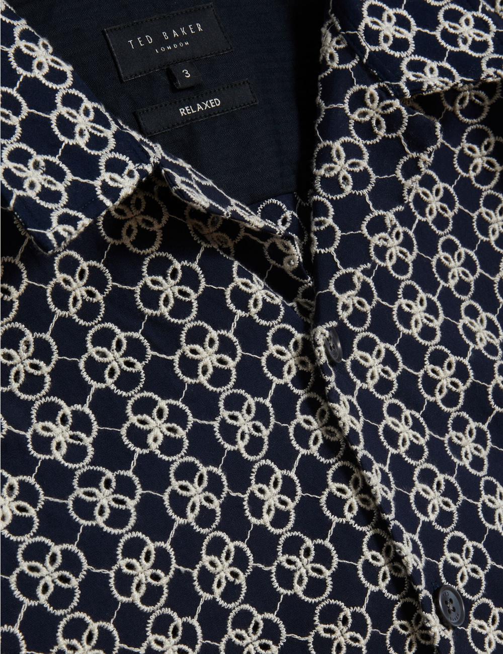 Ted Baker FINLAYS - Short Sleeve Relaxed Embroidered Men Casual Shirts Navy | UAE  19625-MINJ