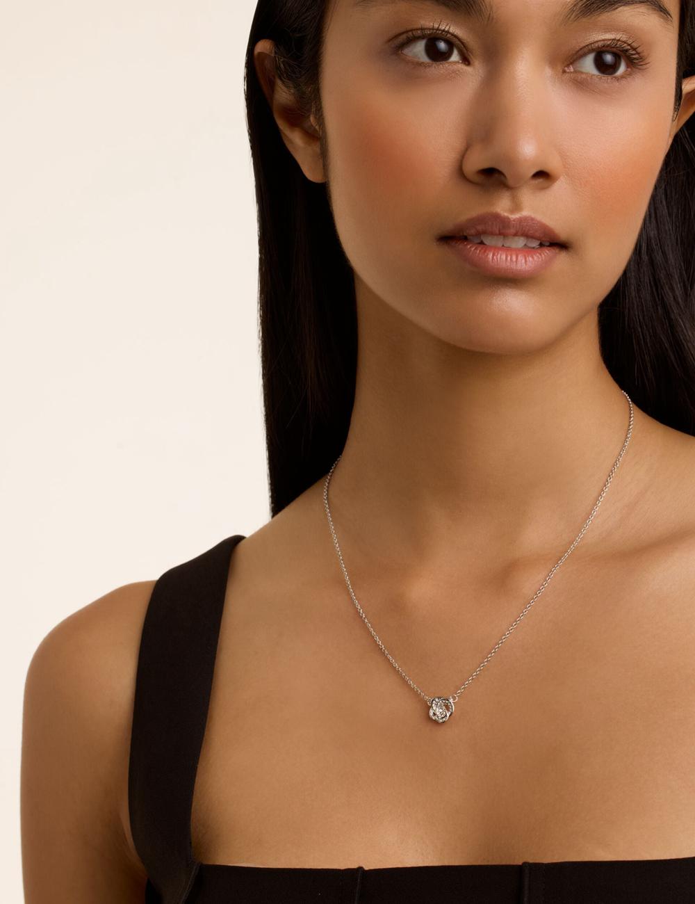 Ted Baker FLORITA - Crystal Flower Pendant Women Necklaces Silver | UAE  27396-QAXN