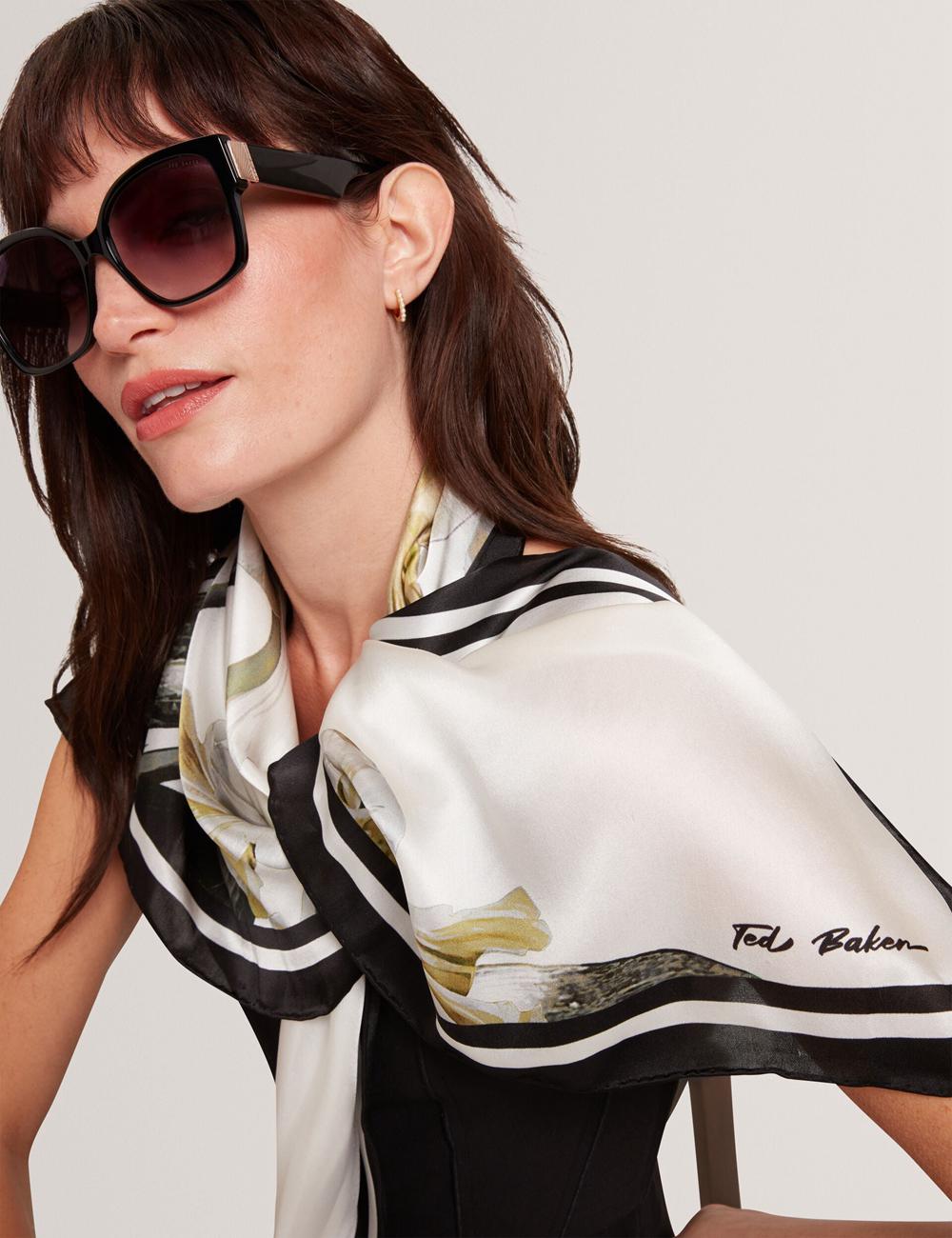 Ted Baker IRISSI - Floral Graphic Print Square Silk Women Scarves Ecru | UAE  16048-JKVO