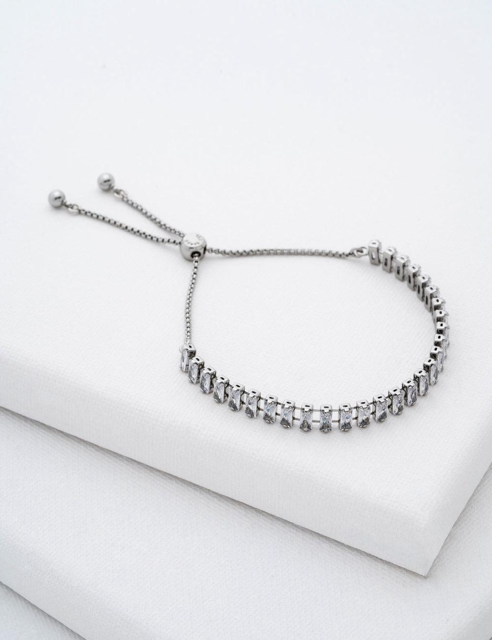 Ted Baker ISABELA - Baguette Crystal Adjustable Women Bracelets Silver | UAE  37804-IZWY
