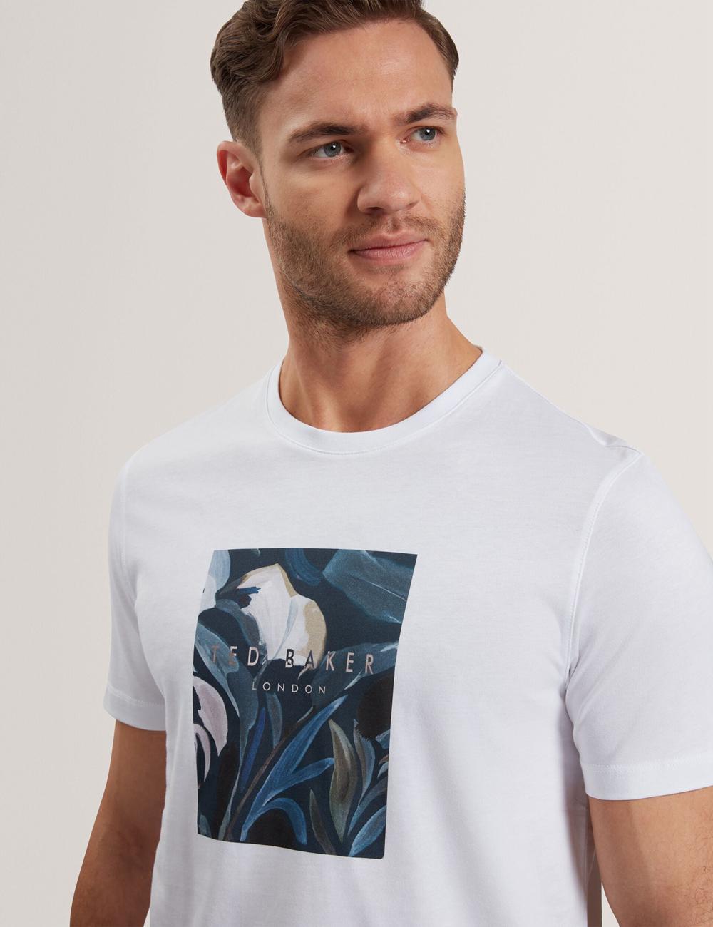 Ted Baker JUSTINO - Branded Box Print Graphic Cotton Men T-Shirts White | UAE  58410-LBZO