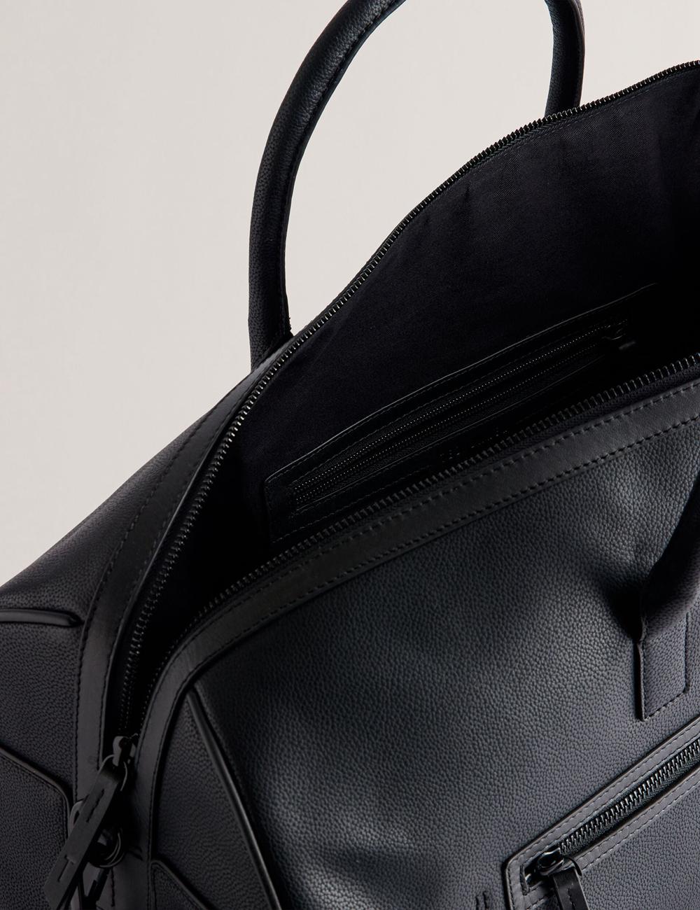 Ted Baker LANDERS - Textured Leather Zip Pocket Men Holdall Bags Black | UAE  16593-GCUX