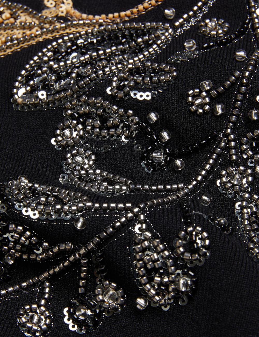 Ted Baker ROSMRRY - Embellished Floral Detail Knitted Women Jumpers Black | UAE  36417-EZSO