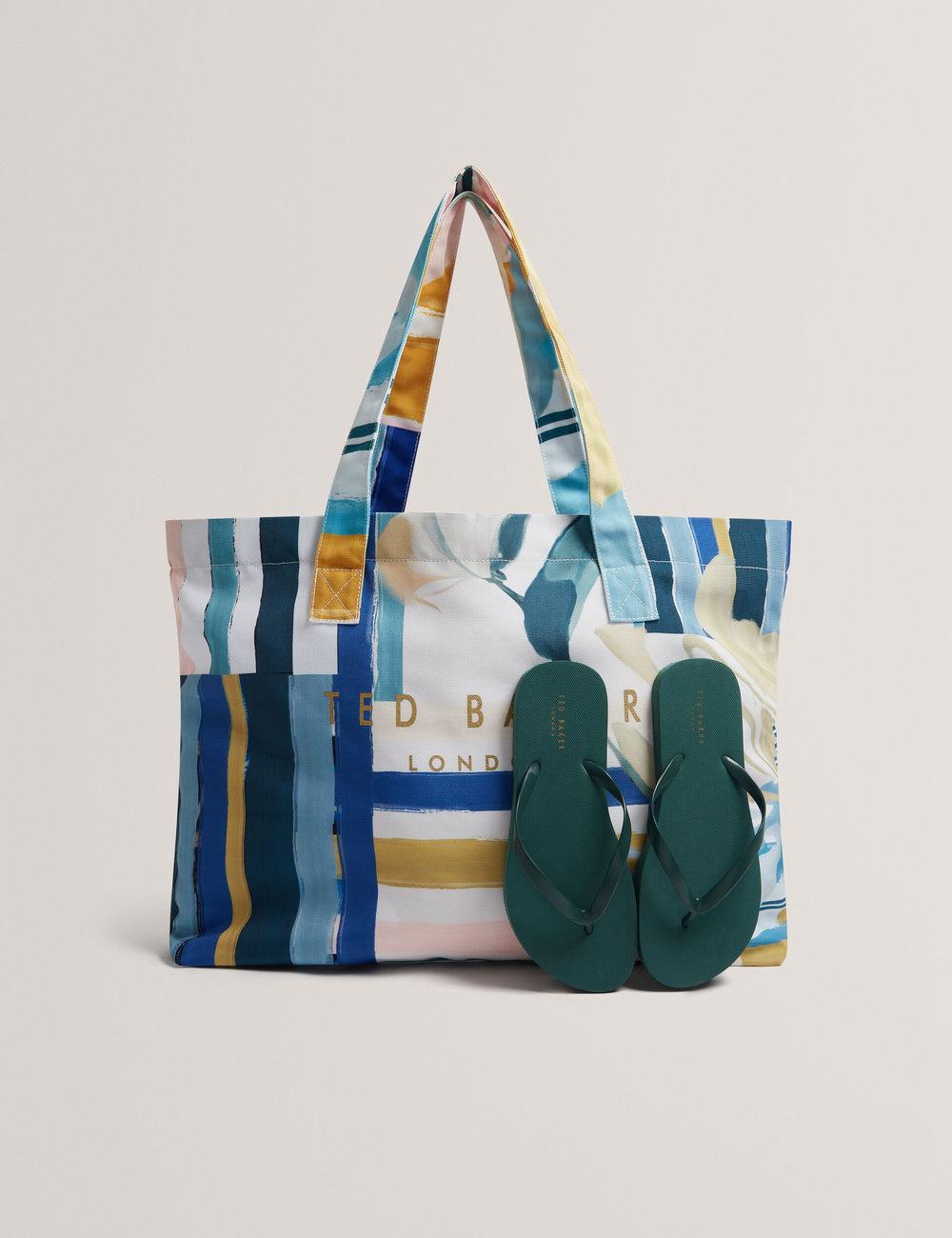 Ted Baker SHELYSS - Printed Beach & Flip Flops Set Women Tote Bags Green | UAE  03517-LQRF