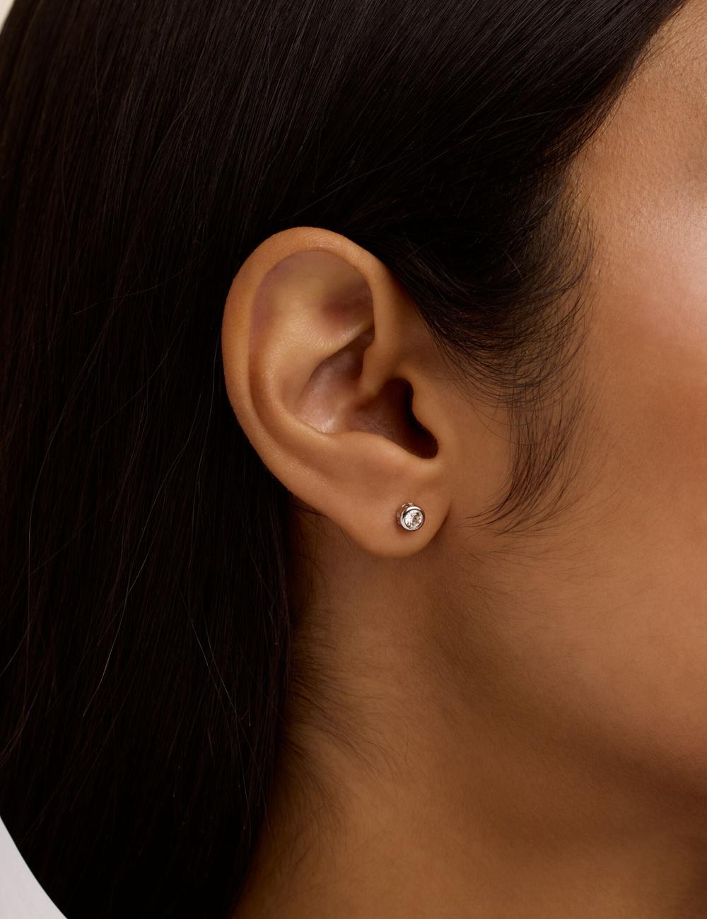 Ted Baker SINEE - Mini Crystal Stud Women Earrings Silver | UAE  03748-JBCX