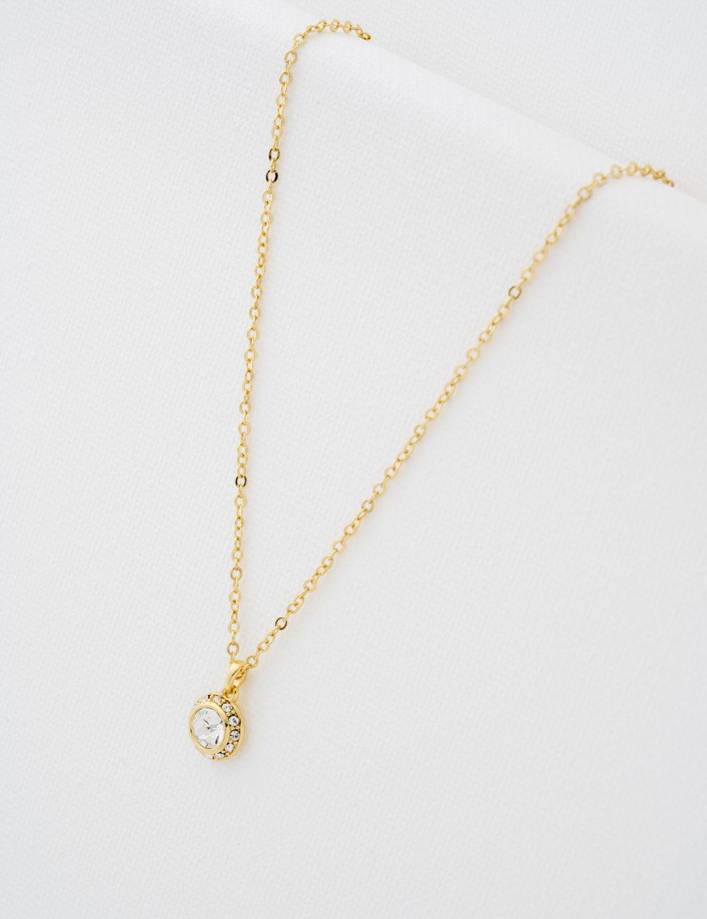 Ted Baker SOLTELL - Solitaire Sparkle Crystal Pendant Women Necklaces Gold | UAE  25319-FBHV
