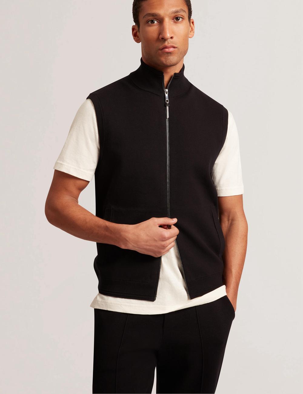Ted Baker TERINCE - Zip-Through Funnel Neck Men Gillets Black | UAE  53416-SEMV