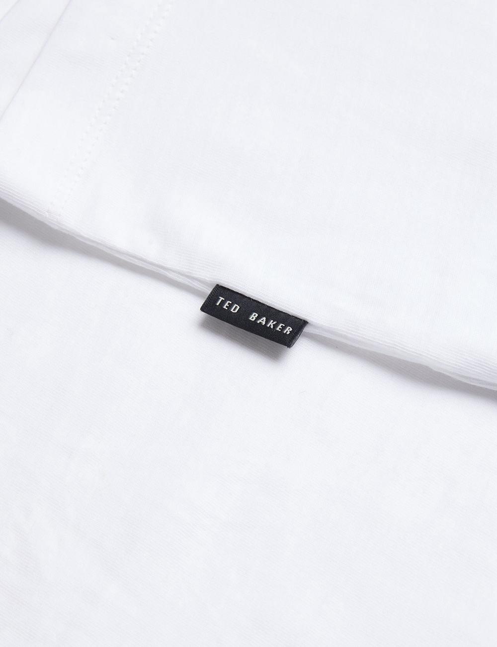 Ted Baker TYWINN - Classic Crew Neck Cotton Men T-Shirts White | UAE  80235-QHSP