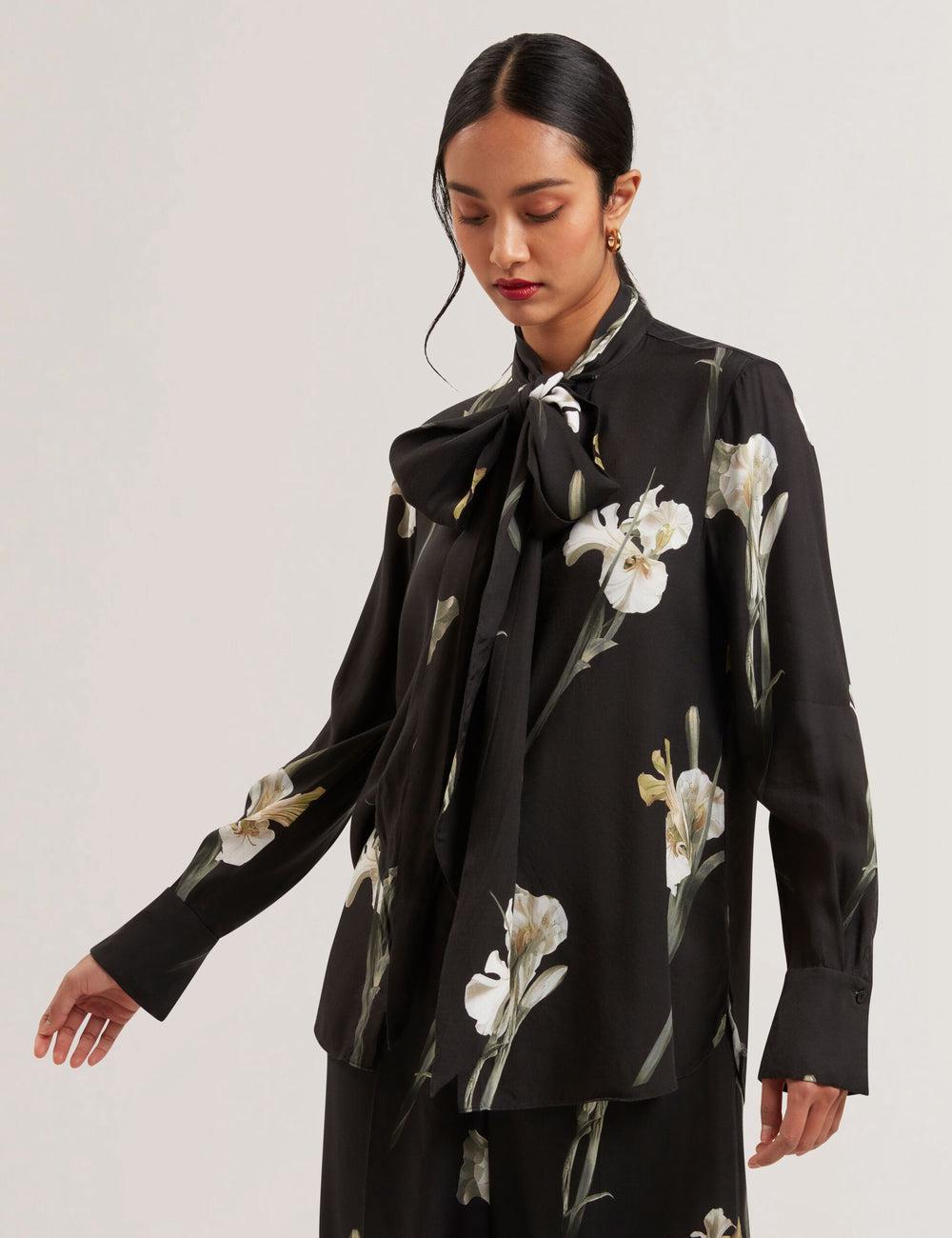 Ted Baker ZAKIIER - Neck Floral Print Long Sleeve Women Blouses Black | UAE  74053-OGXI